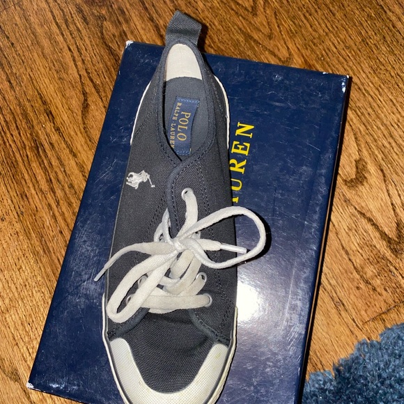 Polo sneakers size 6 JUNIORS - Picture 3 of 3
